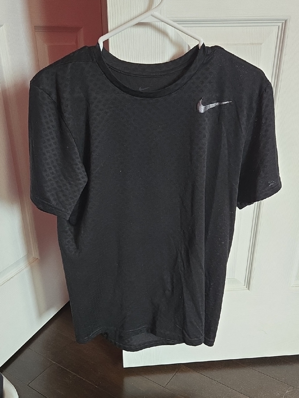 Nike Black Short Sleeve Athletic Tee with Reflective Swoosh